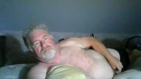 seeuinmyroom online show from August 9, 7:31 am
