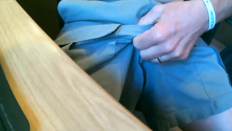 SeidenLust online show from August 12, 5:43 am