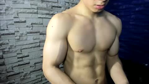 Seigfried online show from July 10, 1:33 am