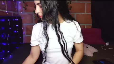 seleena_01 online show from August 14, 3:32 am