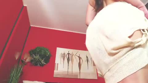 Selena Allure online show from August 1, 7:25 am