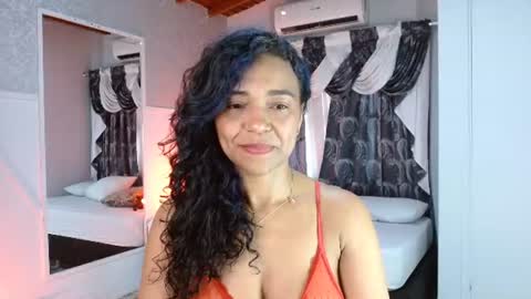 Selene online show from August 11, 7:27 pm