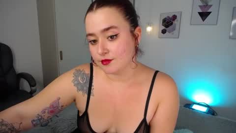 selene_rouse_ online show from August 5, 3:04 am