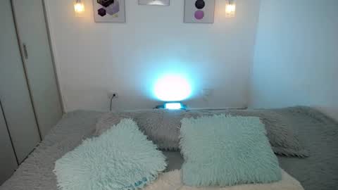 selene_rouse_ online show from August 13, 3:31 am