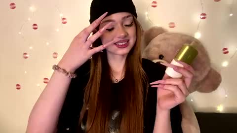 Mila online show from August 14, 1:37 pm