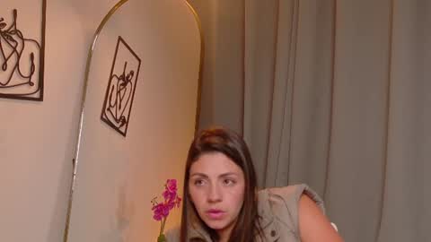 Selene Nova online show from July 29, 4:25 pm