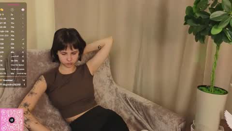 May online show from August 15, 9:57 am