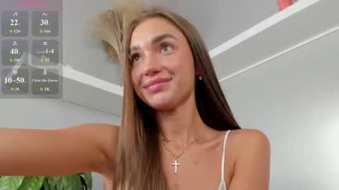 Selene online show from August 15, 10:52 am