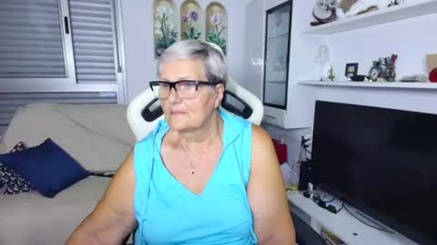 Selenna online show from July 14, 5:36 pm