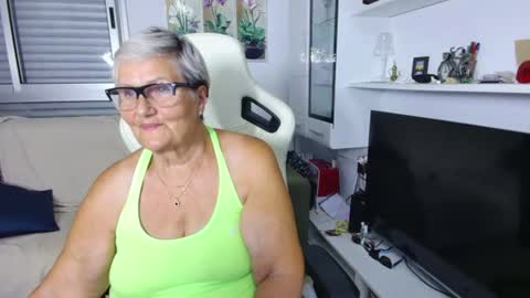 Selenna online show from July 15, 5:58 pm