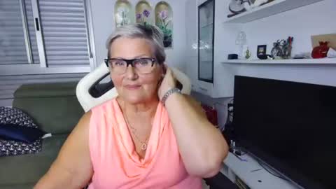 Selenna online show from July 20, 5:38 pm
