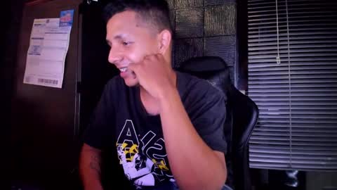 selfsuck_balls online show from May 26, 10:22 pm