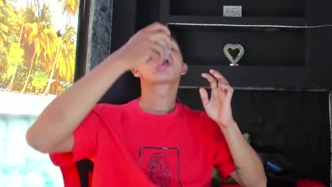 selfsuck_balls online show from May 27, 12:40 pm