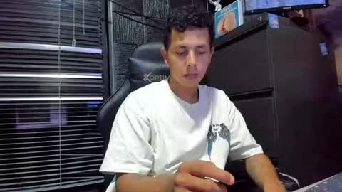 selfsuck_balls online show from June 23, 12:55 am