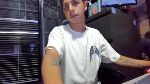 selfsuck_balls online show from June 23, 3:07 am
