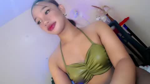 Jessy online show from July 18, 12:06 pm