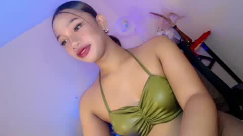 Jessy online show from July 18, 1:12 pm