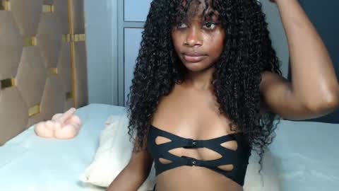selina online show from August 28, 4:49 pm