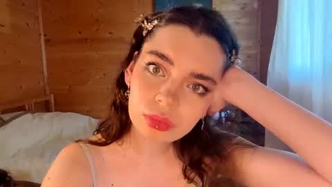 Anna online show from August 6, 4:22 am