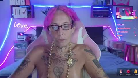 Selvaggia Del Caribe online show from August 5, 5:33 pm