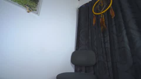 sem_alas online show from August 5, 3:48 am