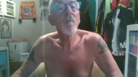 semajstretsa online show from May 24, 9:39 pm