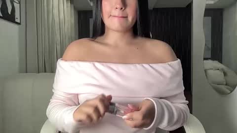 sensual_little_angel online show from June 5, 4:17 am