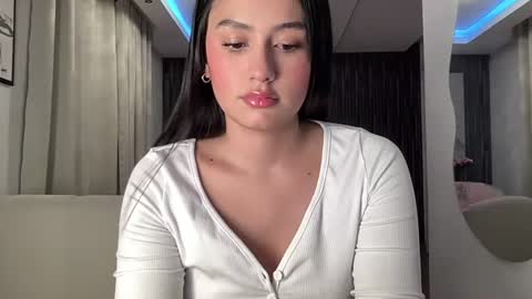 sensual_little_angel online show from July 20, 5:43 am