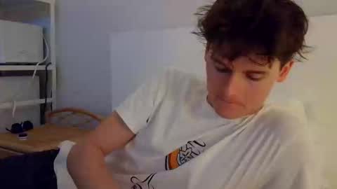 Cam online show from April 8, 1:59 am