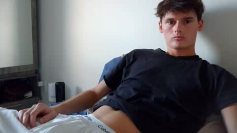 Cam online show from April 13, 11:24 pm
