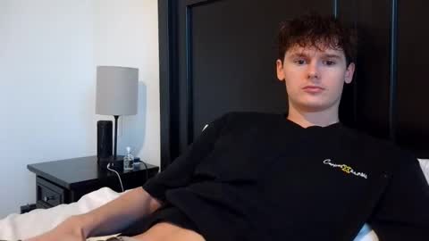 Cam online show from April 28, 11:51 pm