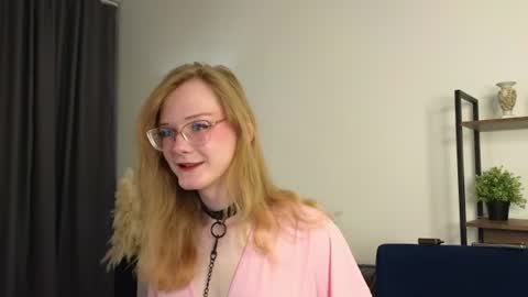 Kira online show from August 15, 2:37 am