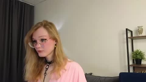 Kira online show from August 15, 4:49 am