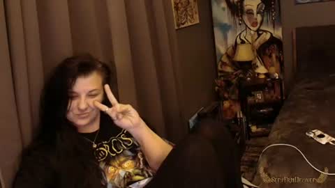 Tara online show from July 4, 1:02 pm
