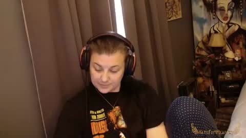 Tara online show from August 4, 2:03 pm