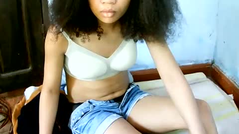 sentiane online show from August 13, 10:07 am