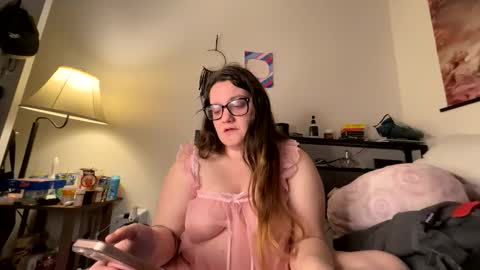 Persephone Rose online show from March 13, 5:16 am