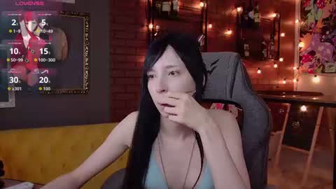Sera online show from August 10, 5:25 pm