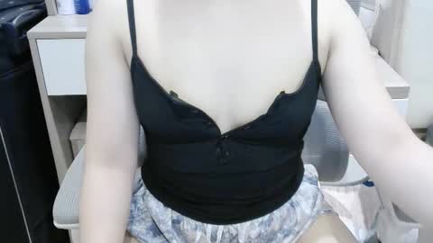 Lina online show from August 14, 3:15 pm
