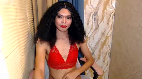 Sam online show from August 13, 7:39 pm