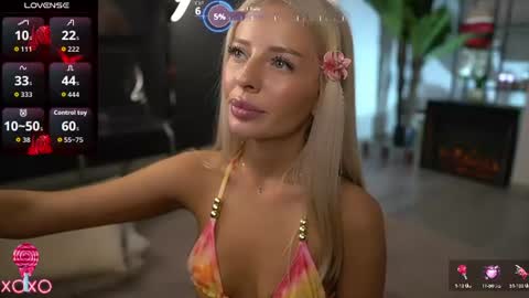 Serena online show from August 11, 4:47 am