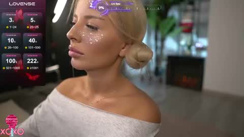 Serena online show from August 11, 11:18 pm