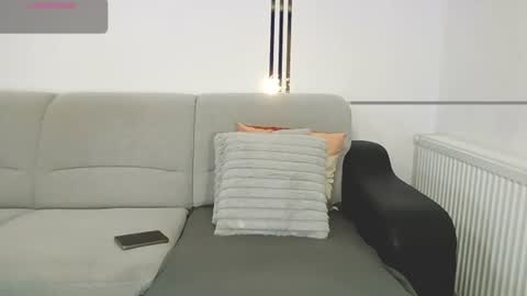serenanyxon online show from August 15, 8:02 pm