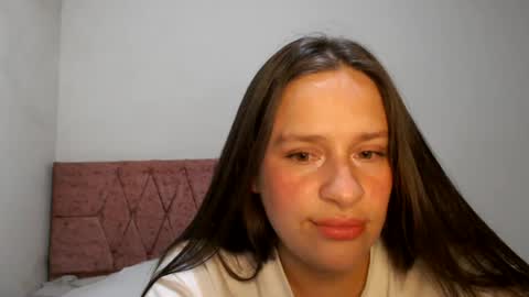 serenity_crystal online show from August 2, 12:06 am