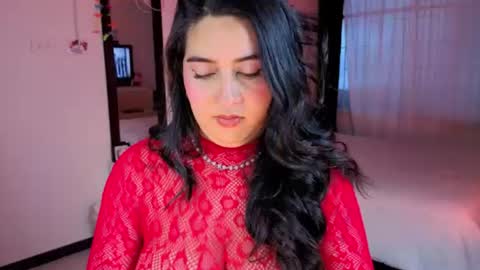 Serenna Cruz online show from August 14, 10:57 pm