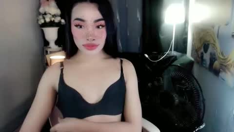 serialsuckerjessa online show from May 25, 6:59 am