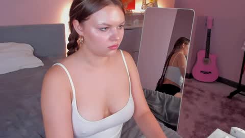 Serinella online show from August 15, 1:59 pm