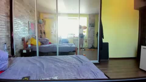 VIOLA online show from June 29, 4:49 am