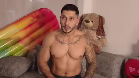 seth_vega_ online show from July 2, 10:44 pm