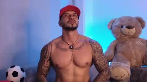 seth_vega_ online show from September 8, 1:01 am